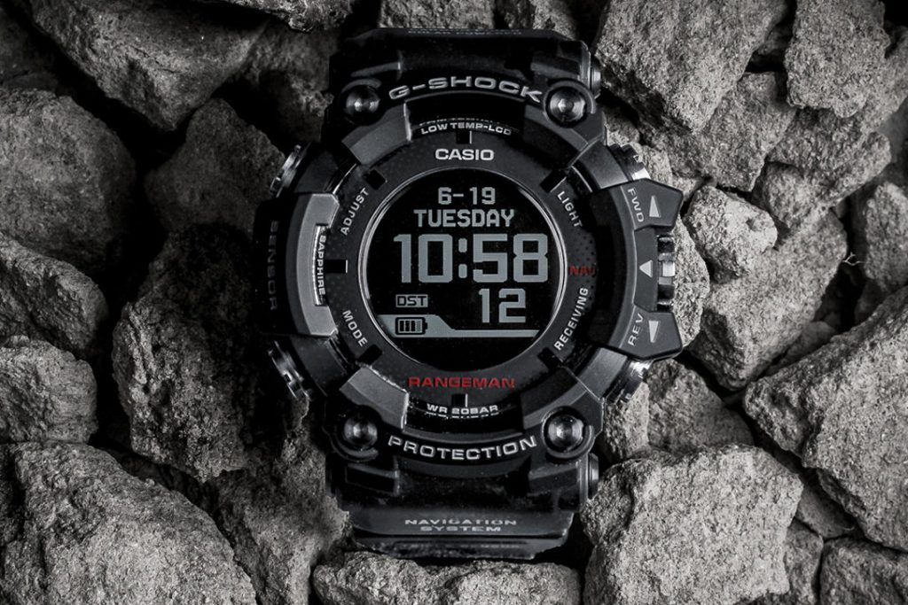 best hiking watches 