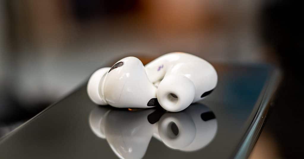 iPhone headphones 