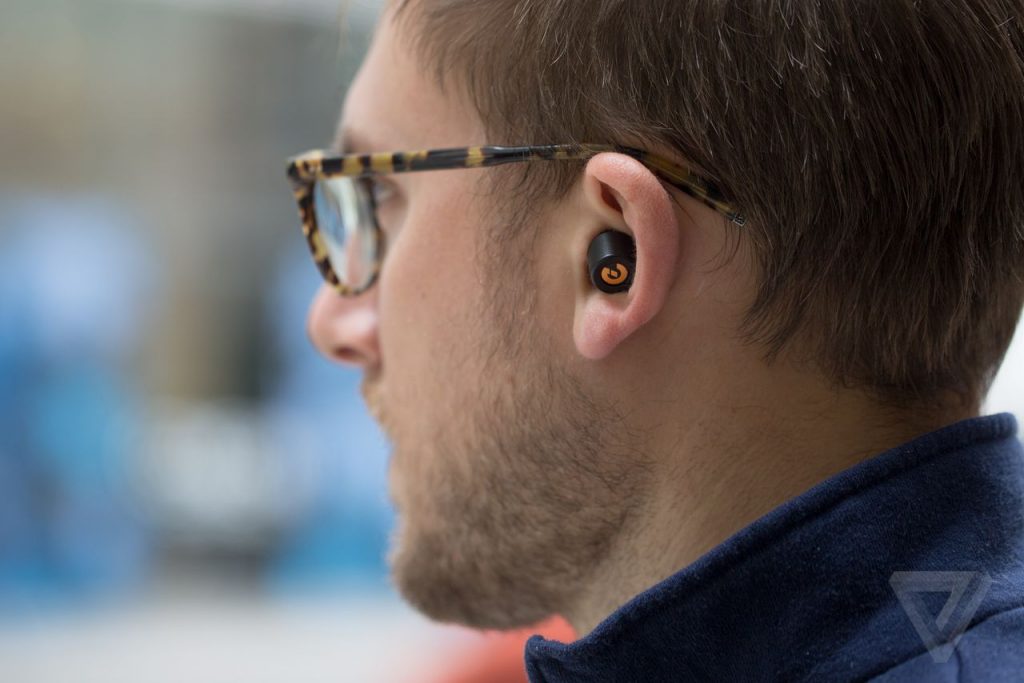 smallest bluetooth earbuds
