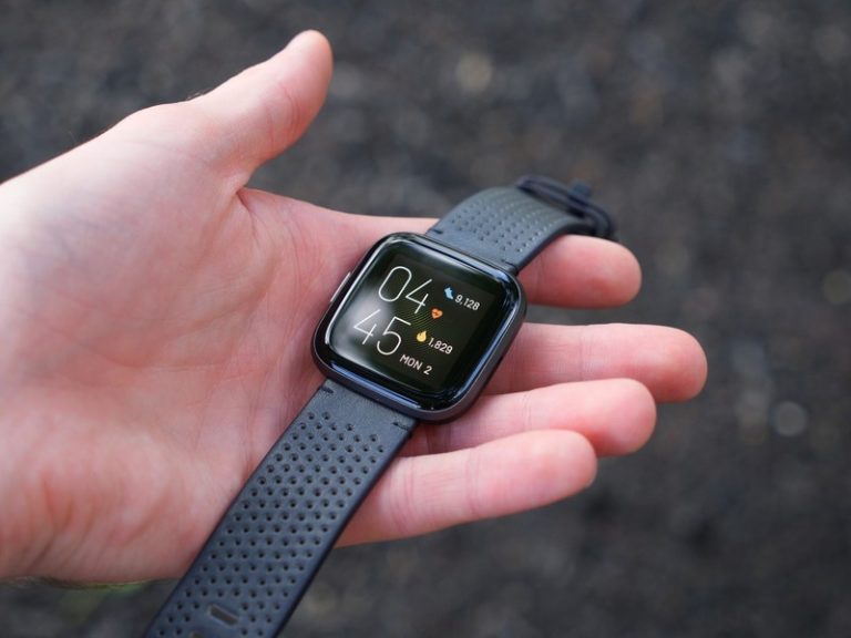 Fitbit Versa 2 Review 2020 - Smart Watch Fan