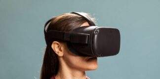 best VR headset for VRChat