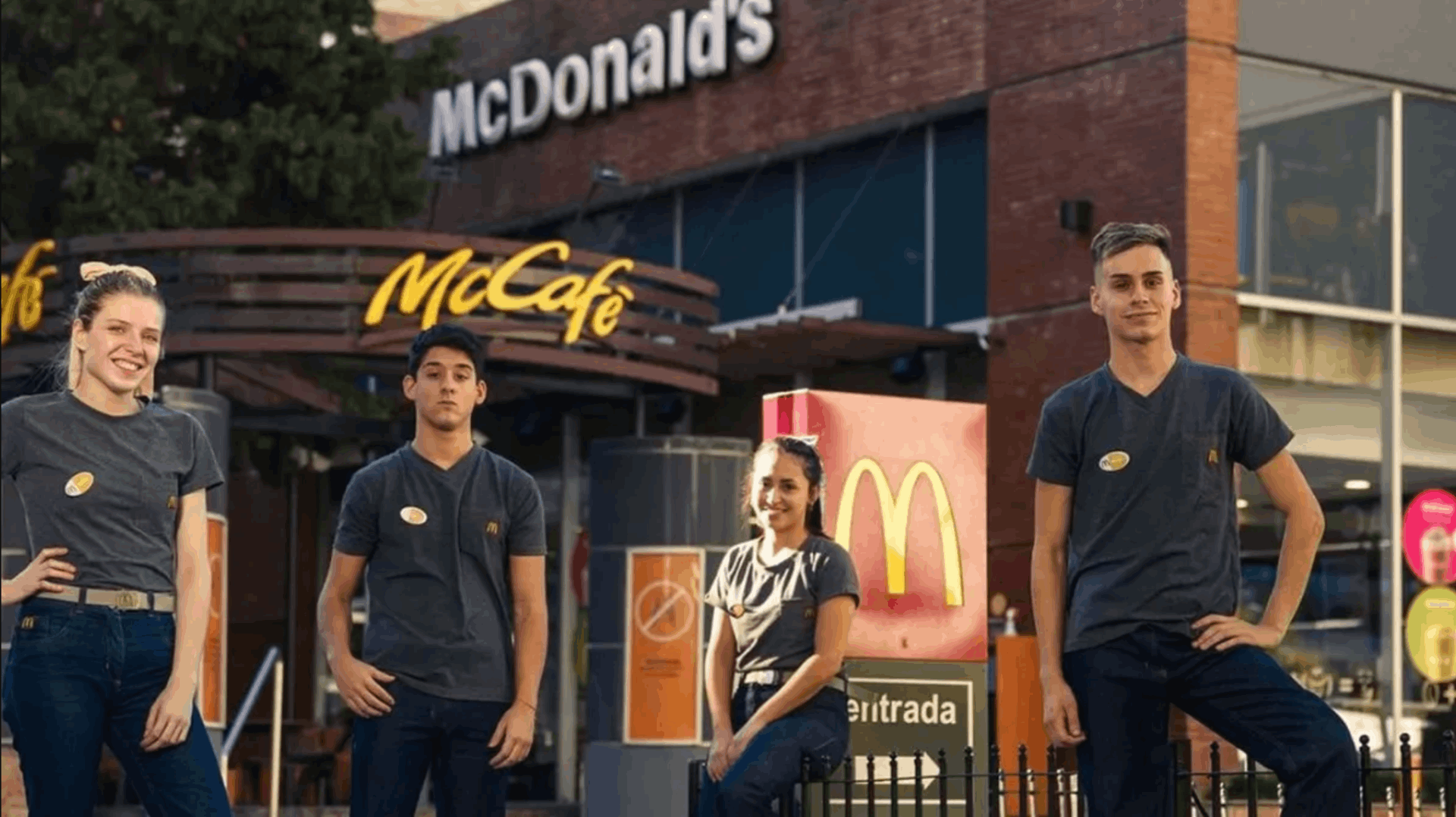 Empleos en McDonald’s: Aprende Cómo Aplicar En Línea Hoy Mismo